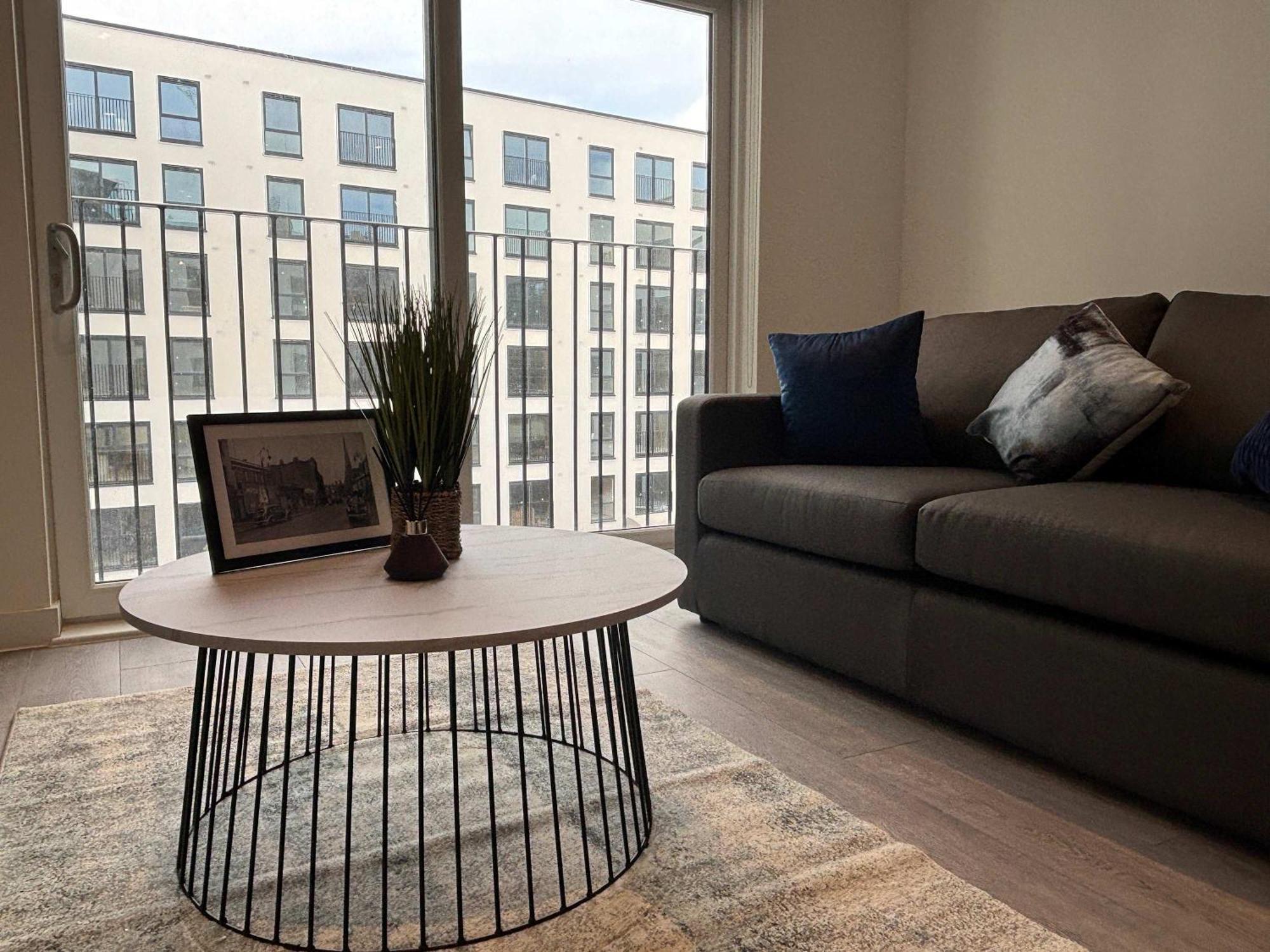 Stylish 1-bedroom Sleep 3 In