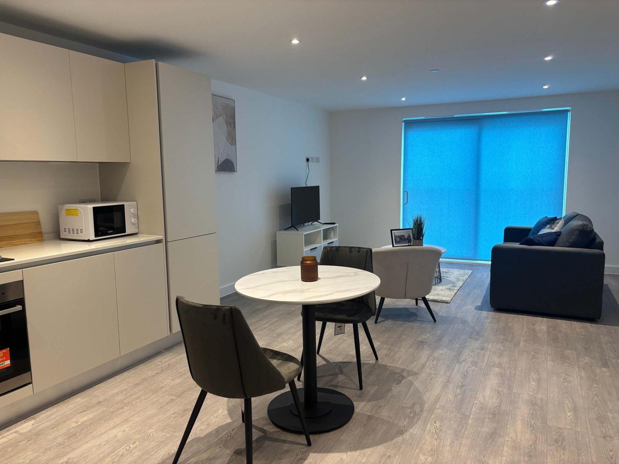 Apartment Stylish 1-bedroom Sleep 3 In *